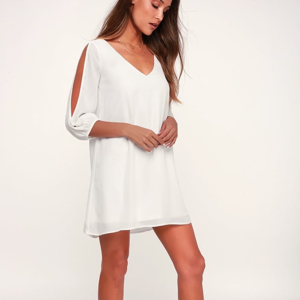🤍Lulus White Cutout Long Sleeve Shift Dress🤍